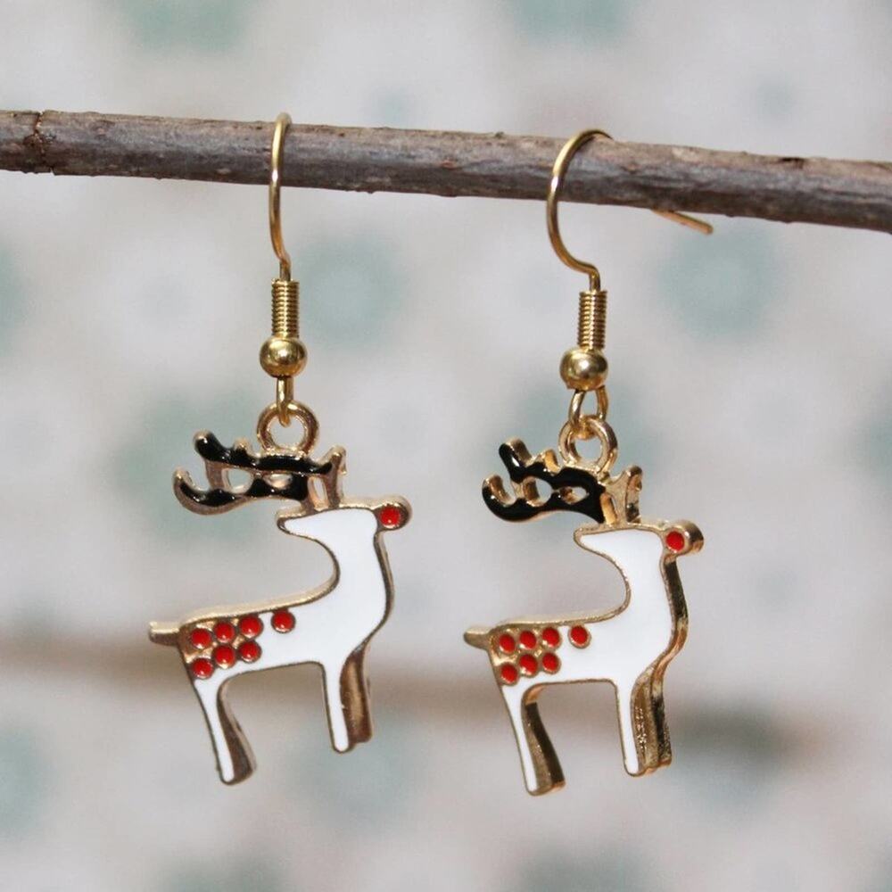 New Cute  Gold Tone Christmas Enameled Reindeer Drop Earrings  E10